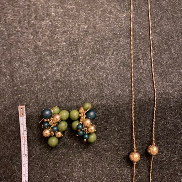 Vintage necklace and earrings set - Picture 8 of 9